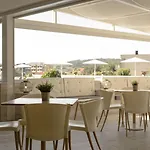 Piramide Otel