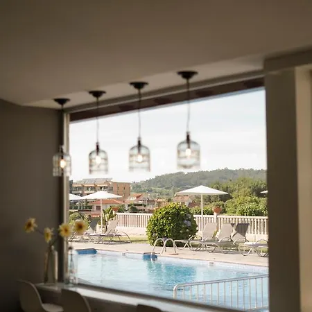 Piramide 2* Portonovo