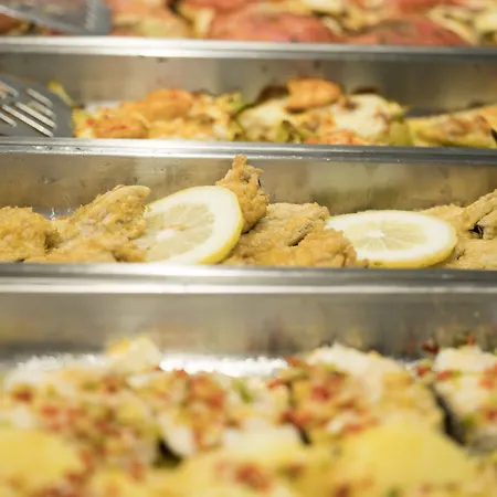 Szálloda Piramide Portonovo