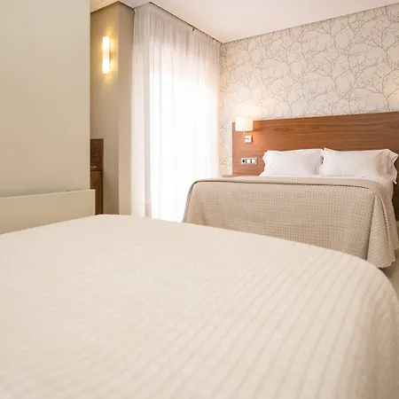 Piramide Hotel Portonovo