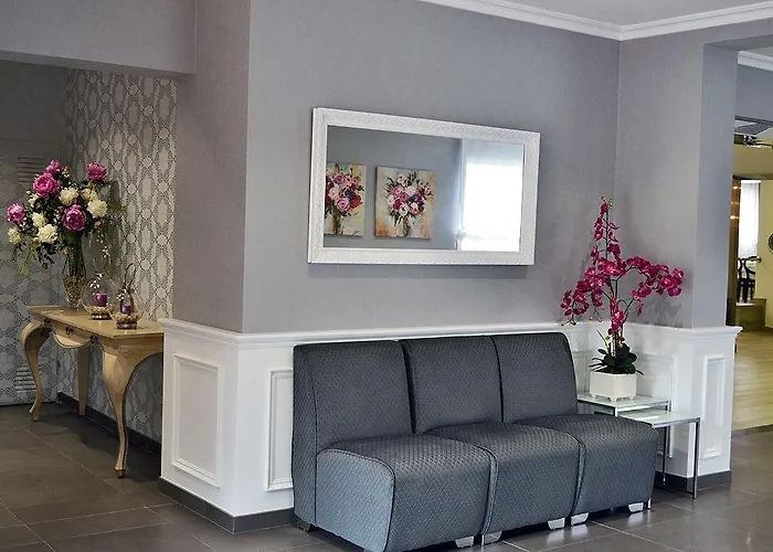 Piramide Ξενοδοχείο