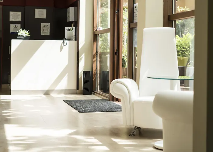 Piramide Ξενοδοχείο