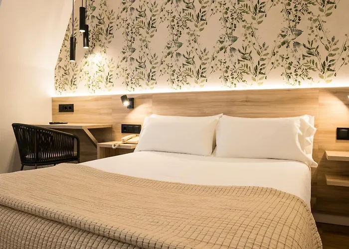 Piramide 2* Πόρτο Νόβο